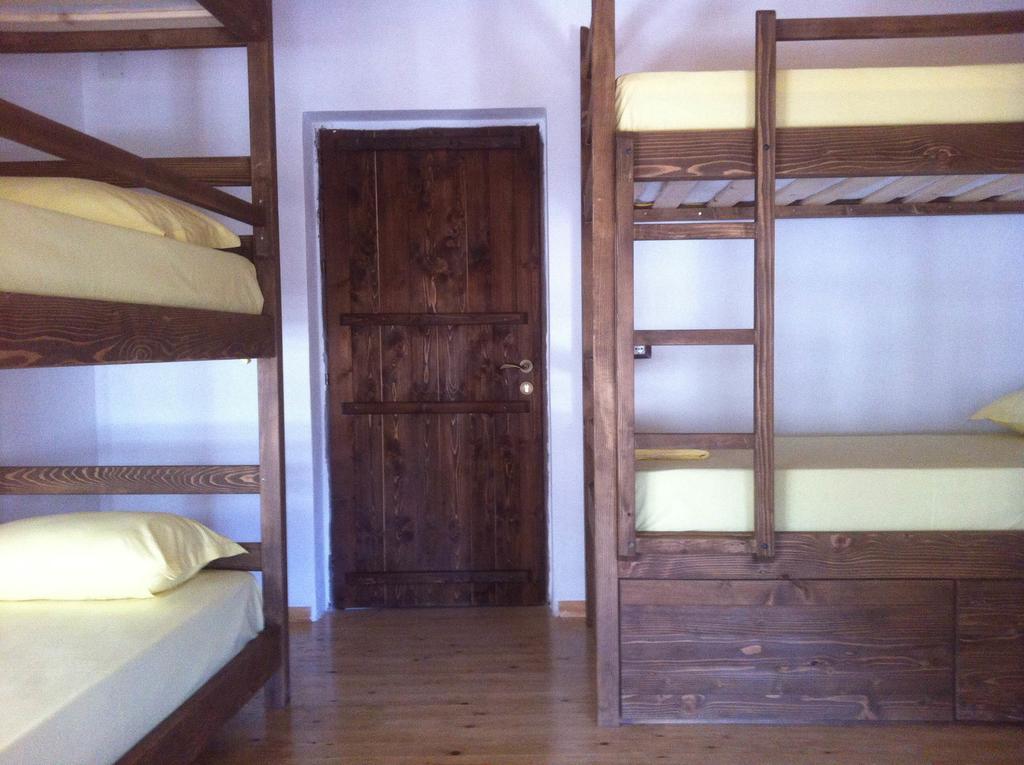 בראט Guest House Mangalem מראה חיצוני תמונה