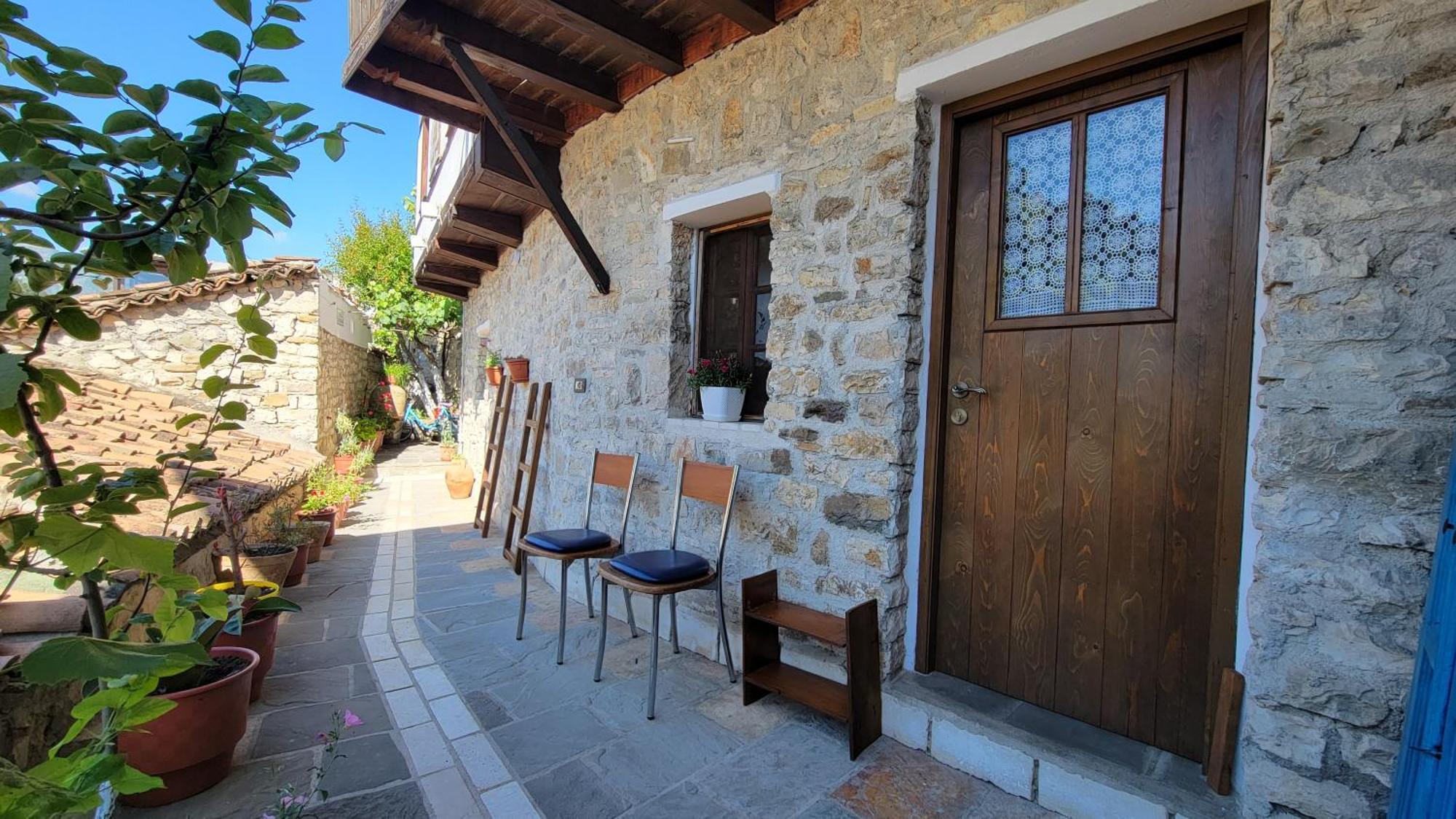 בראט Guest House Mangalem מראה חיצוני תמונה